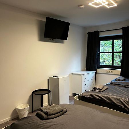 Olymp Wettenberg - Monteurzimmer Launsbach Экстерьер фото